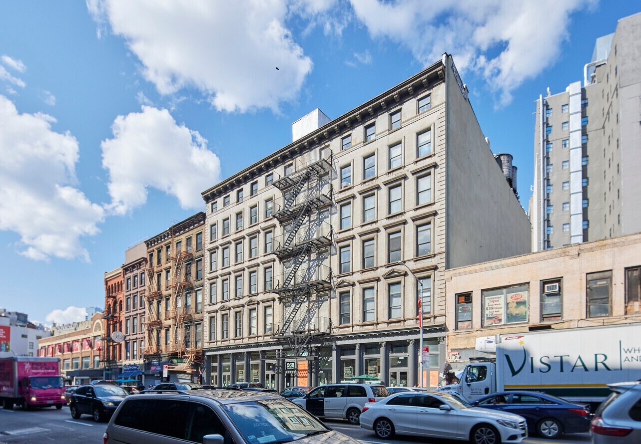 321 West 44th Street